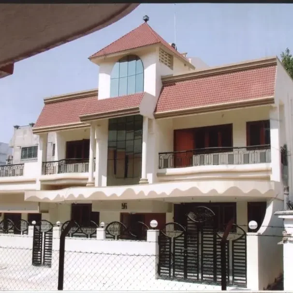 Residence of Mr Adhiv Patni